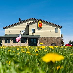 Super 8 By Wyndham Imlay City